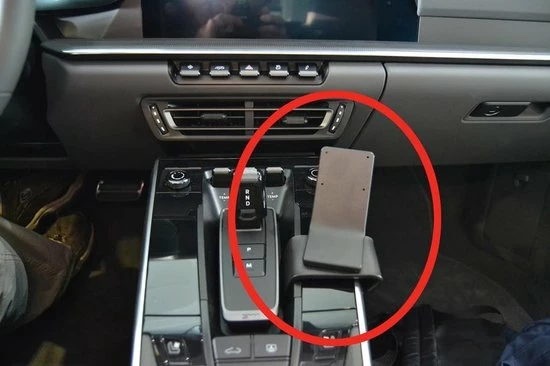 Proclip Porsche 911 (Type 992) 20- Angled mount Groothandel ???? Brodit Proclip Porsche 911 (Type 992) 20- Angled Mount ???? -Brodit store 550x366 137