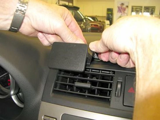 Aanbiedingen ???? Brodit Center Mount V. Mazda 6 08- ⌛ 4 Aanbiedingen ???? Brodit Center Mount V. Mazda 6 08- ⌛ - Afbeelding 4